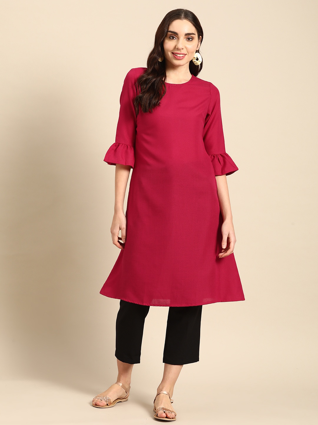 

Sangria Women Solid Bell Sleeves A-Line Kurta, Magenta