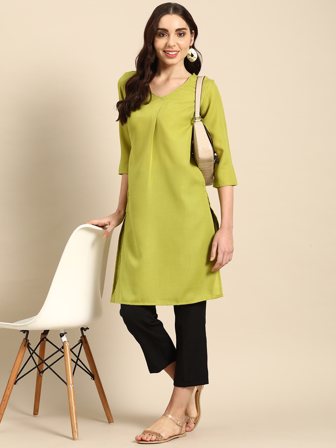 

Sangria Women Pleated Detail Straight V-Neck Kurta, Lime green