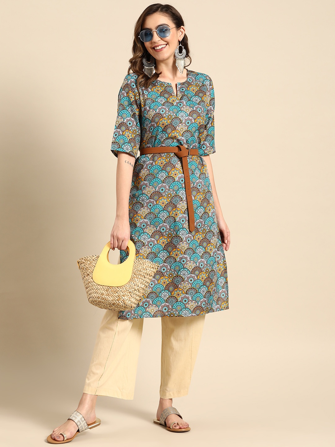 

Sangria Ethnic Motifs Printed Straight Kurta, Turquoise blue
