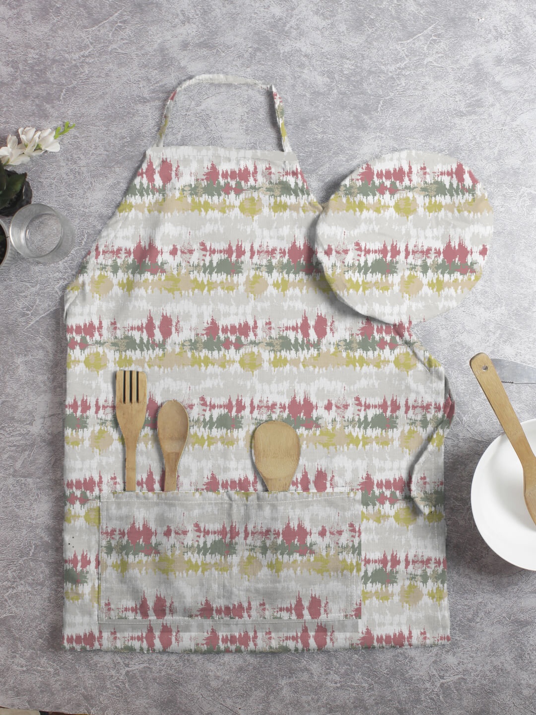 

HOUZZCODE White & Red Printed Apron With Cap