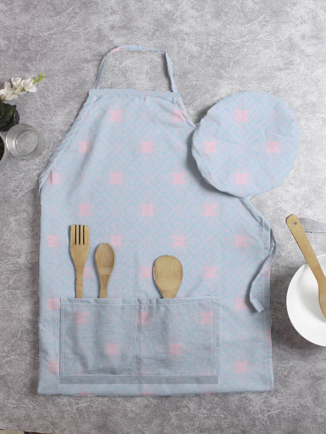 

HOUZZCODE Blue Printed Apron Set