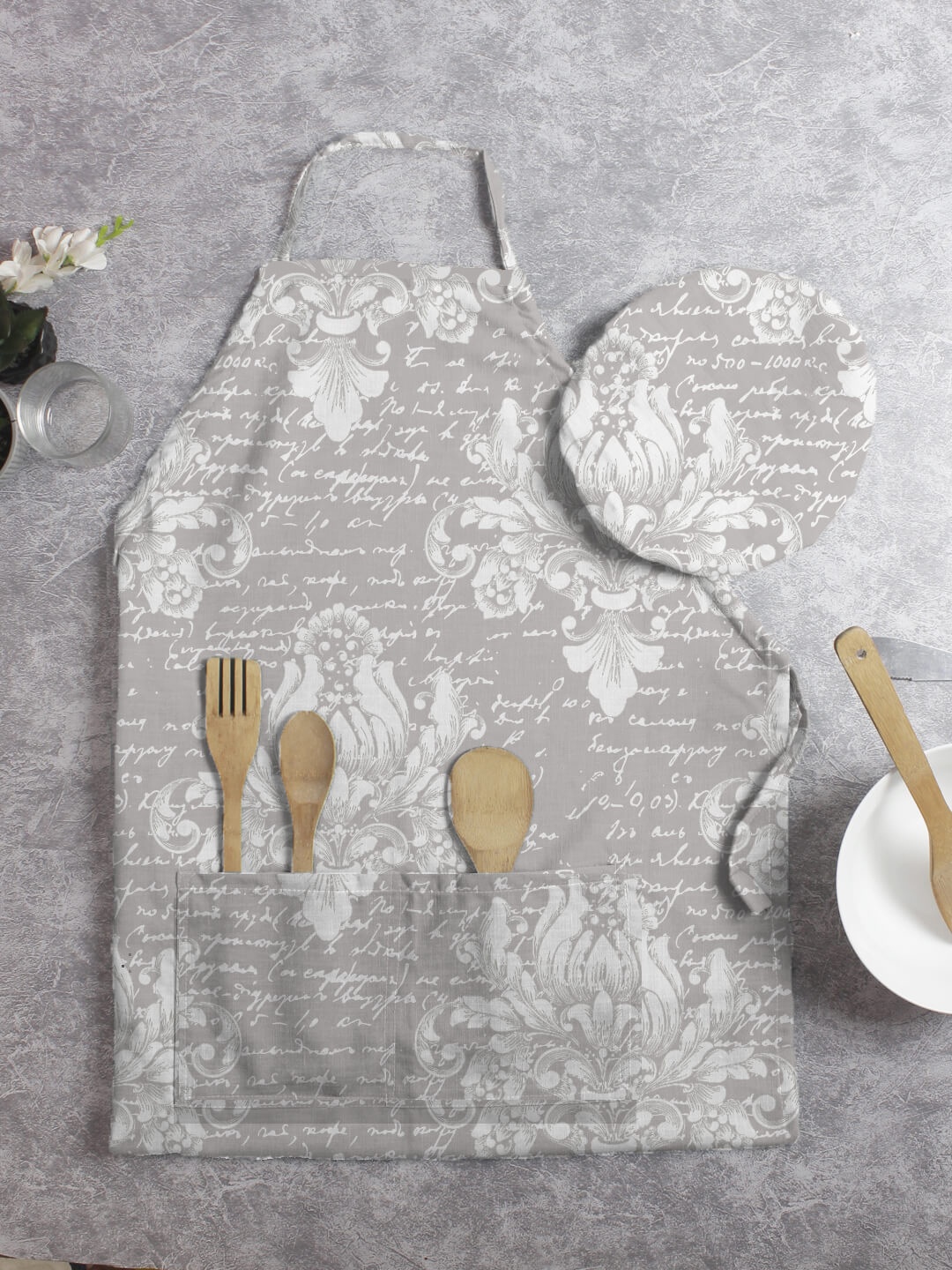 

HOUZZCODE Set of 2 Grey Floral Printed Apron With Cap