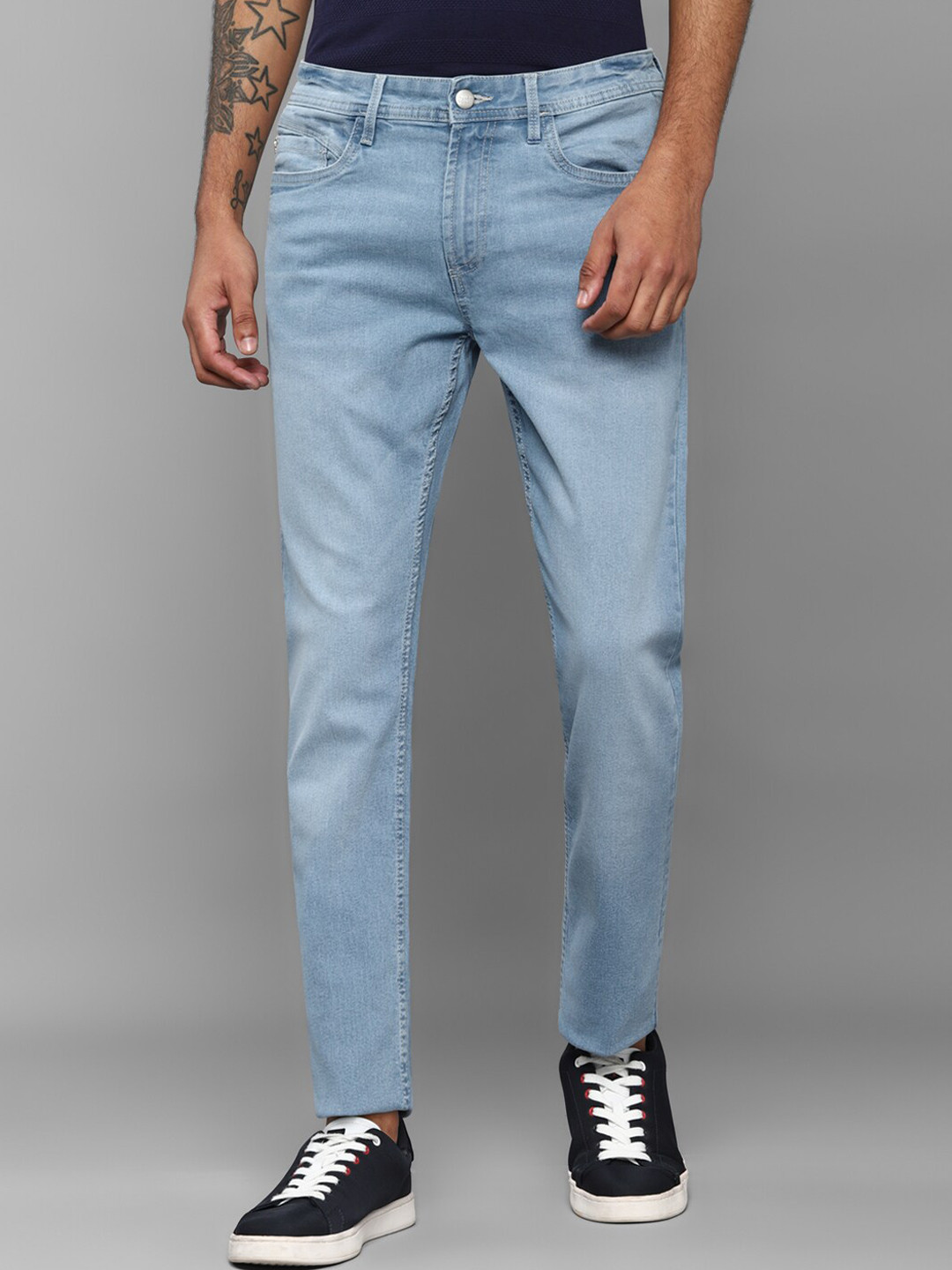 

Allen Solly Sport Men Blue Slim Fit Jeans