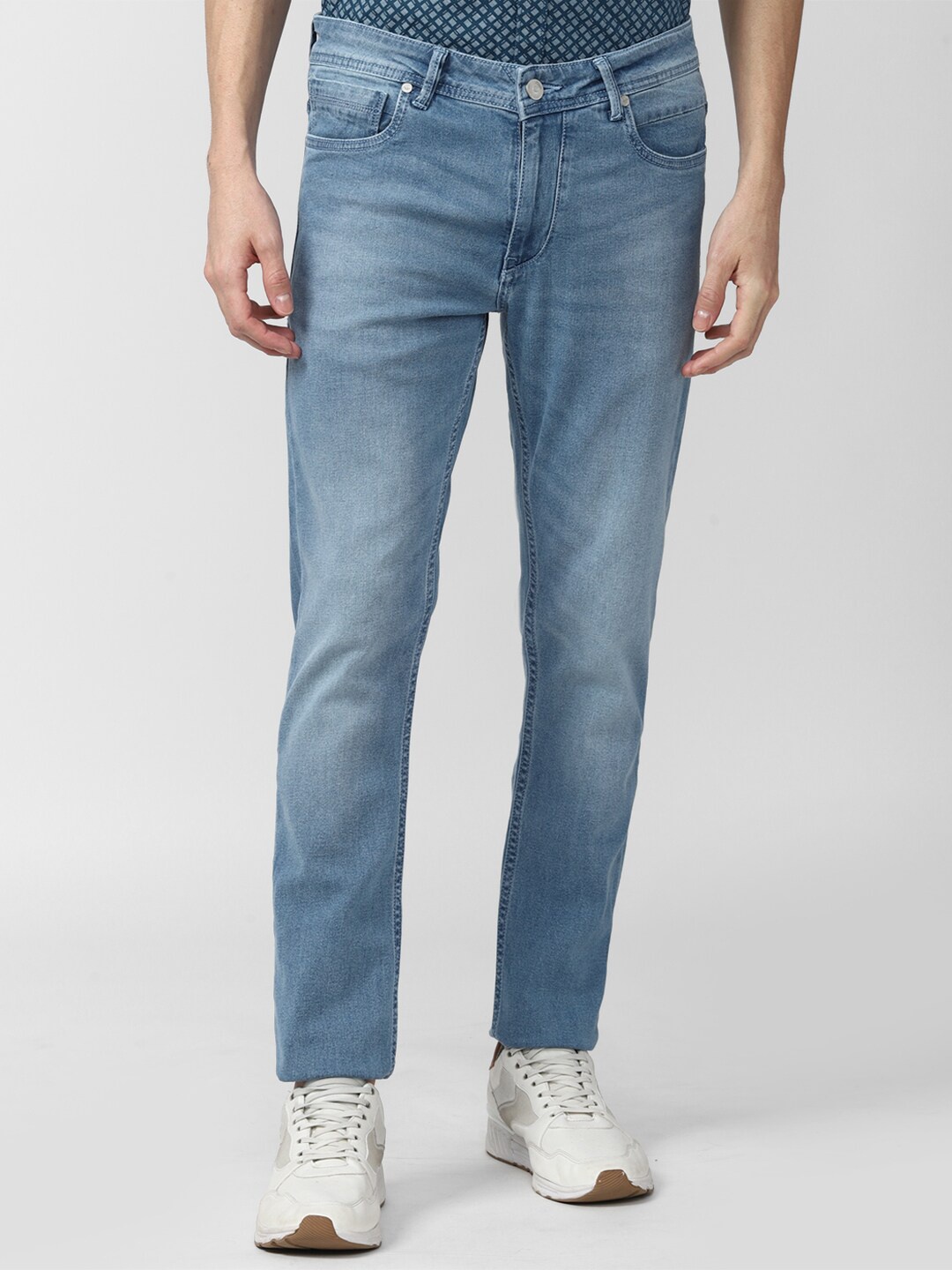 

Peter England Casuals Men Blue Heavy Fade Jeans