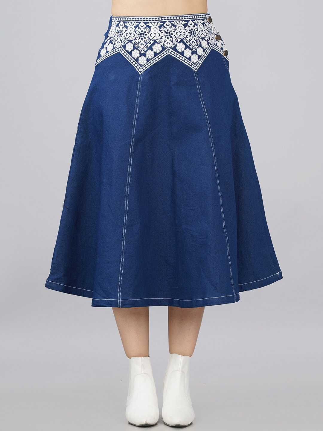 

SUMAVI-FASHION Women Blue Solid Embroidered Knee-Length Skirt