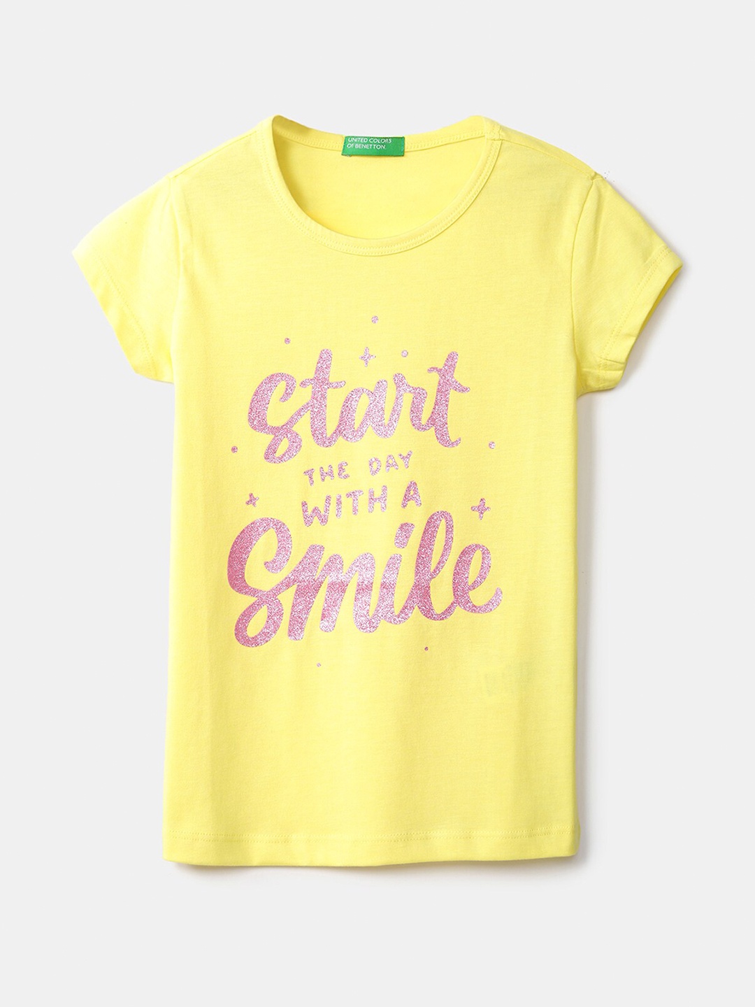 

United Colors of Benetton Girls Yellow Typography Printed T-shirt