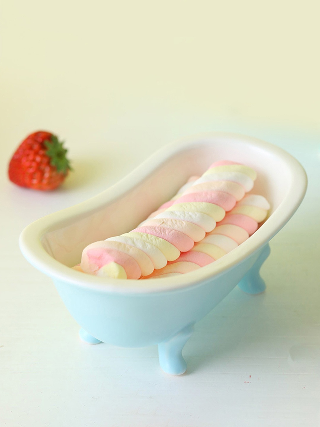 

Nestasia Blue and White Tub Ceramic Snack Bowl - 200 ml