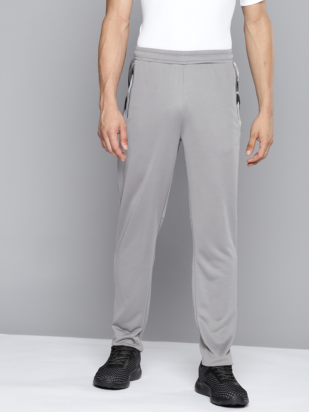 

Alcis Men Grey Solid Slim Fit Track Pants
