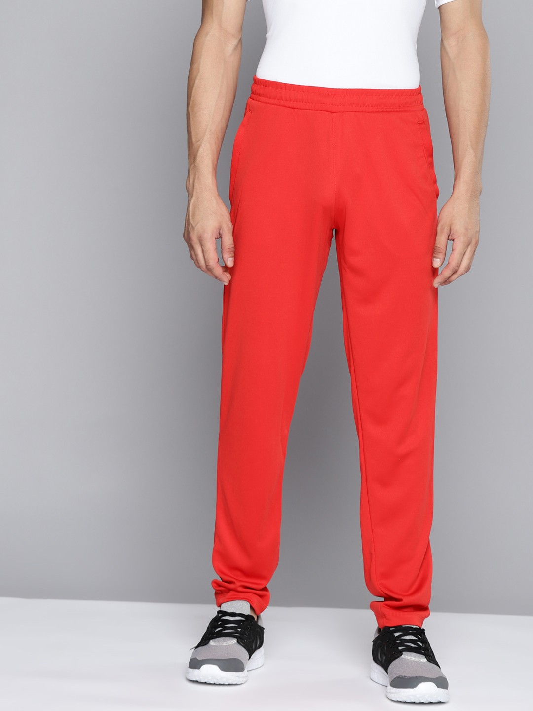 

Alcis Men Red Solid Slim Fit Track Pants