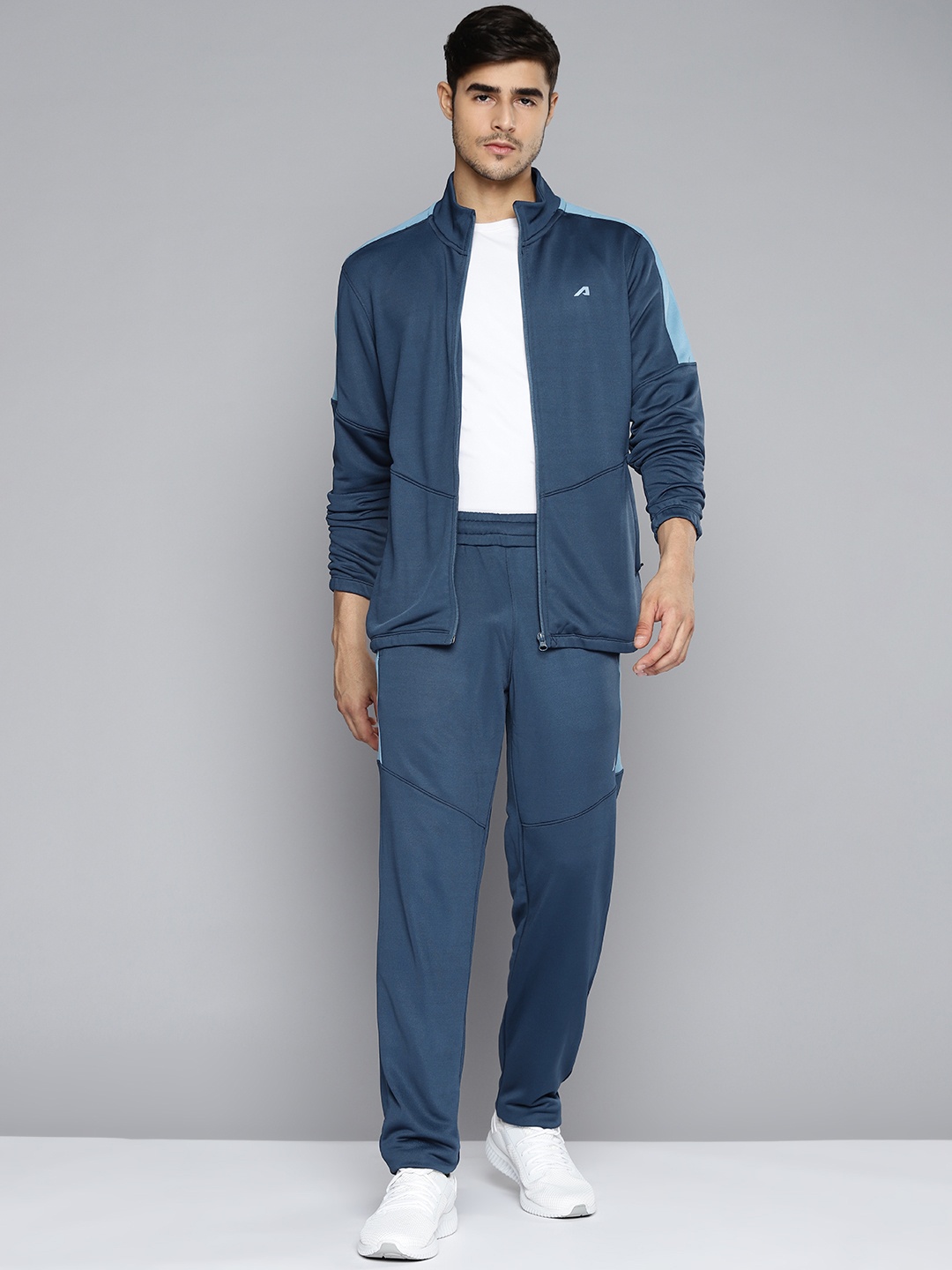 

Alcis Men Blue Solid Tracksuit