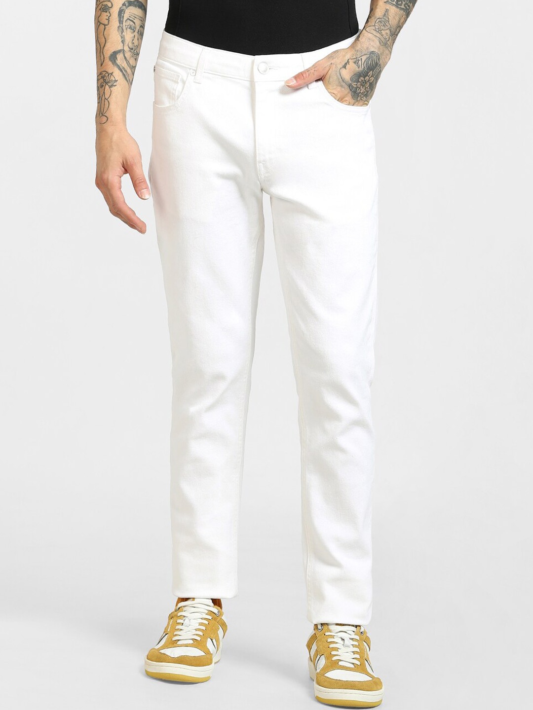 

Jack & Jones Men White Skinny Fit Low-Rise Slash Knee Jeans