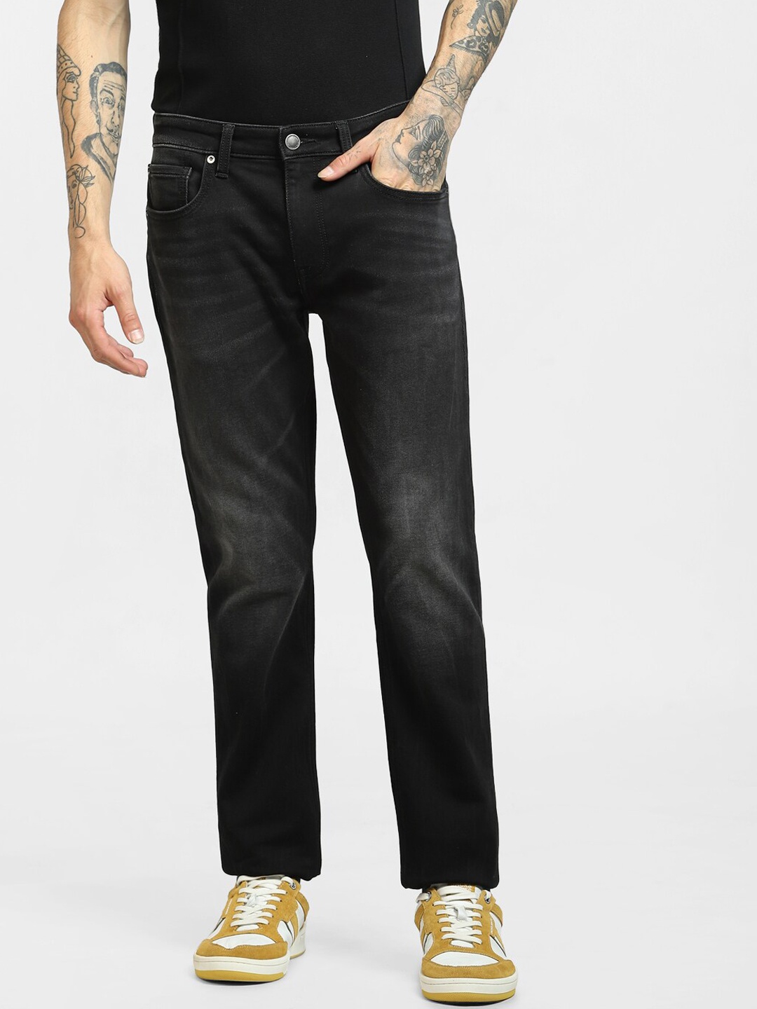 

Jack & Jones Men Black Low-Rise Light Fade Jeans