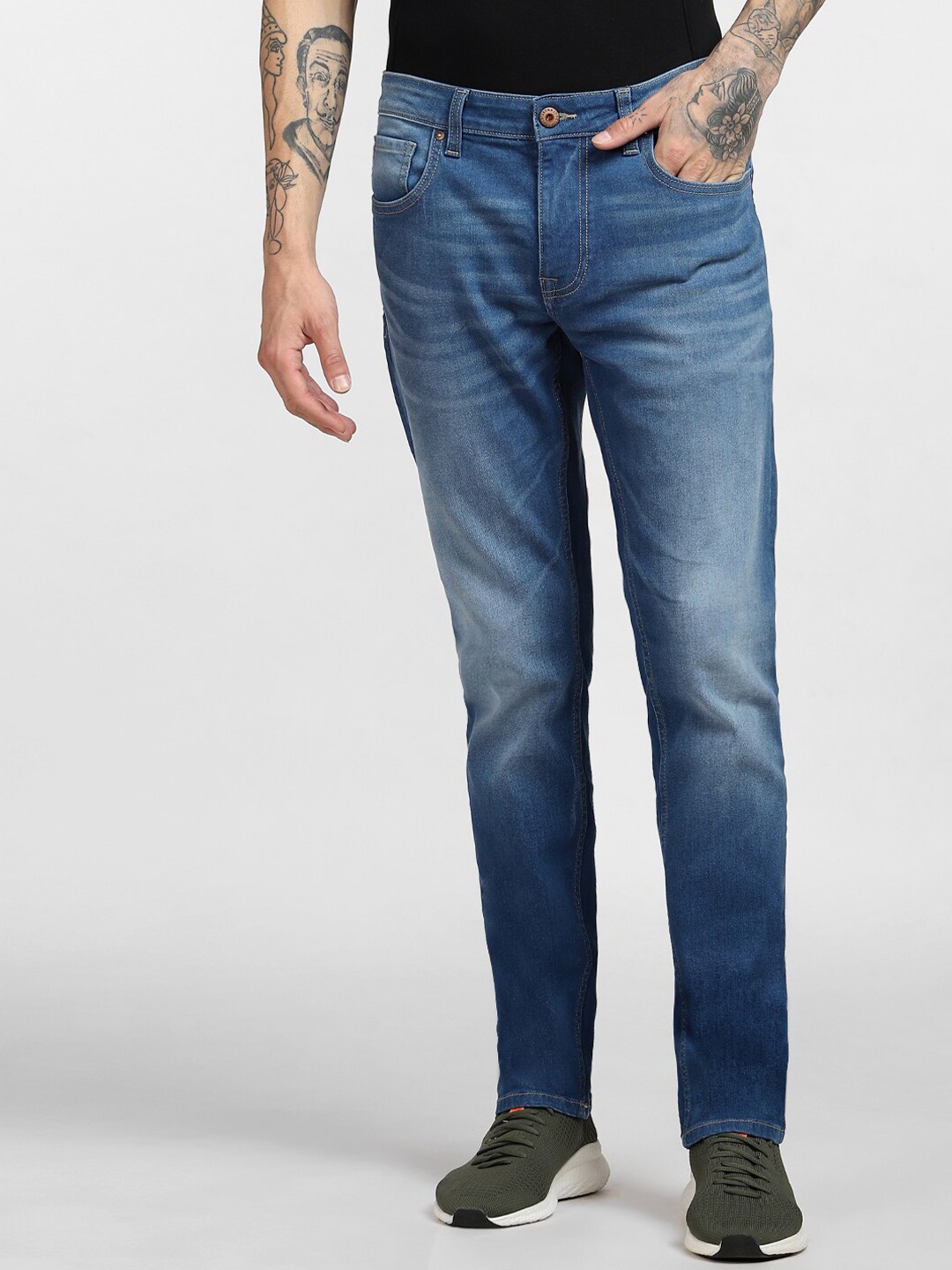 

Jack & Jones Men Blue Low-Rise Light Fade Jeans