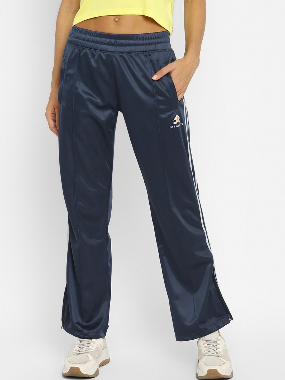 

OFF LIMITS Women Blue Regular fit Solid Track Pants