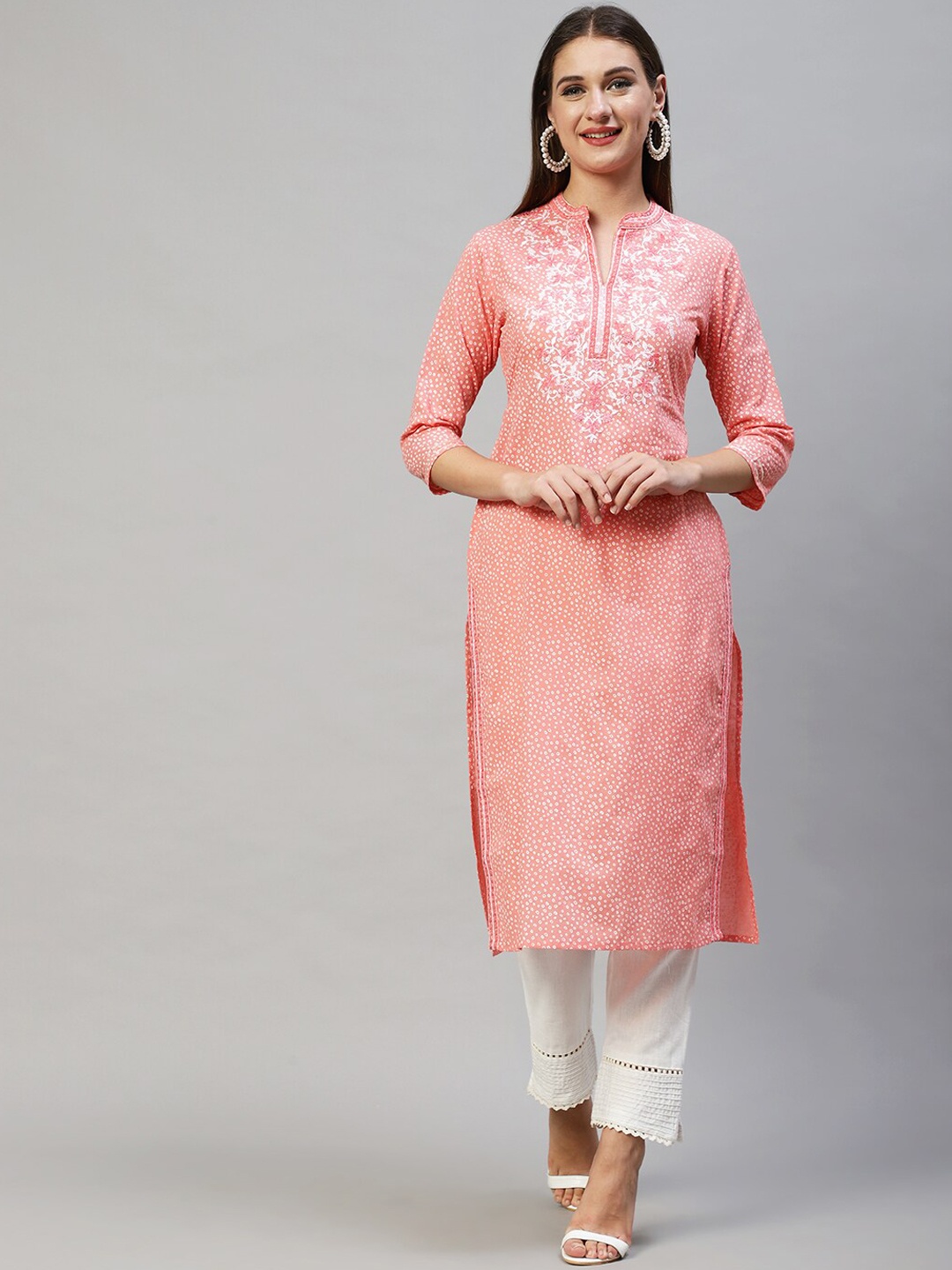 

FASHOR Women Pink & White Geometric Yoke Design Thread Work Kurta