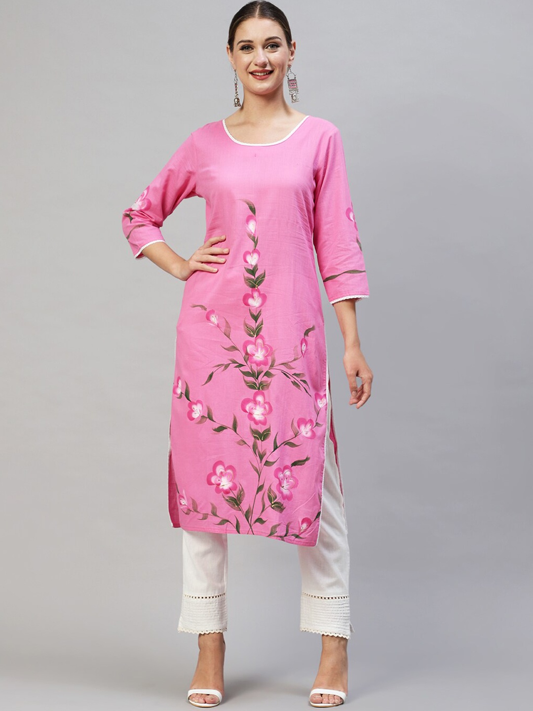 

FASHOR Women Pink Floral Printed Kurta