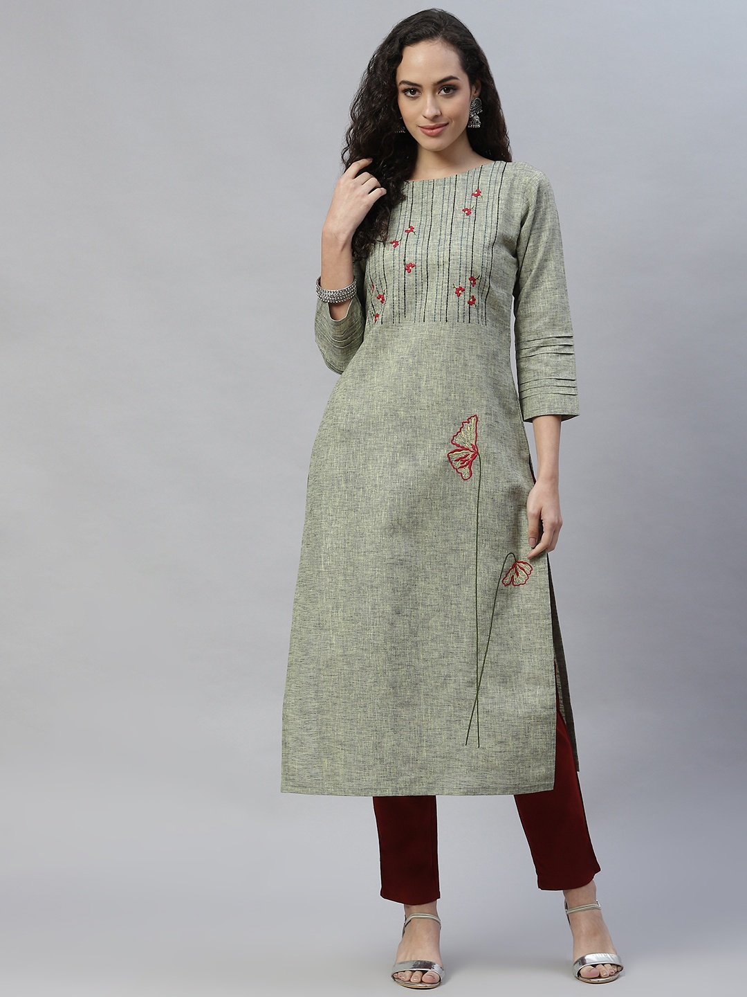 

LAAKHI Women Green & Red Floral Printed Kurta