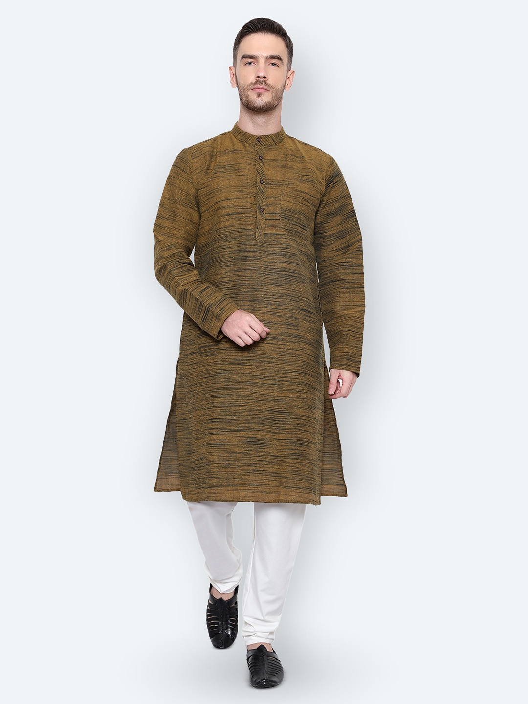 

Latest Chikan Garments Men Taupe Thread Work Floral Kurta