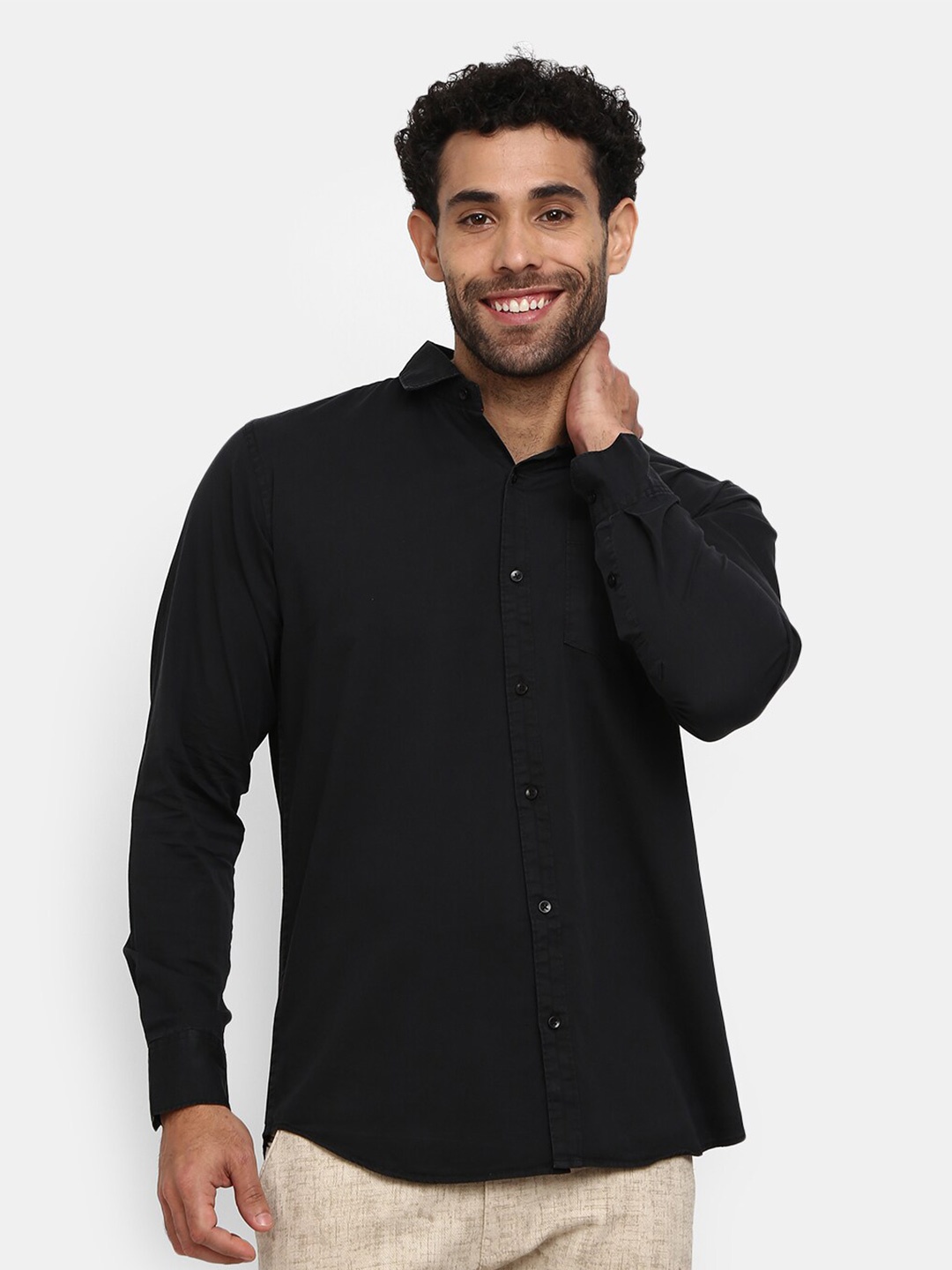 

V-Mart Men Black Casual Shirt