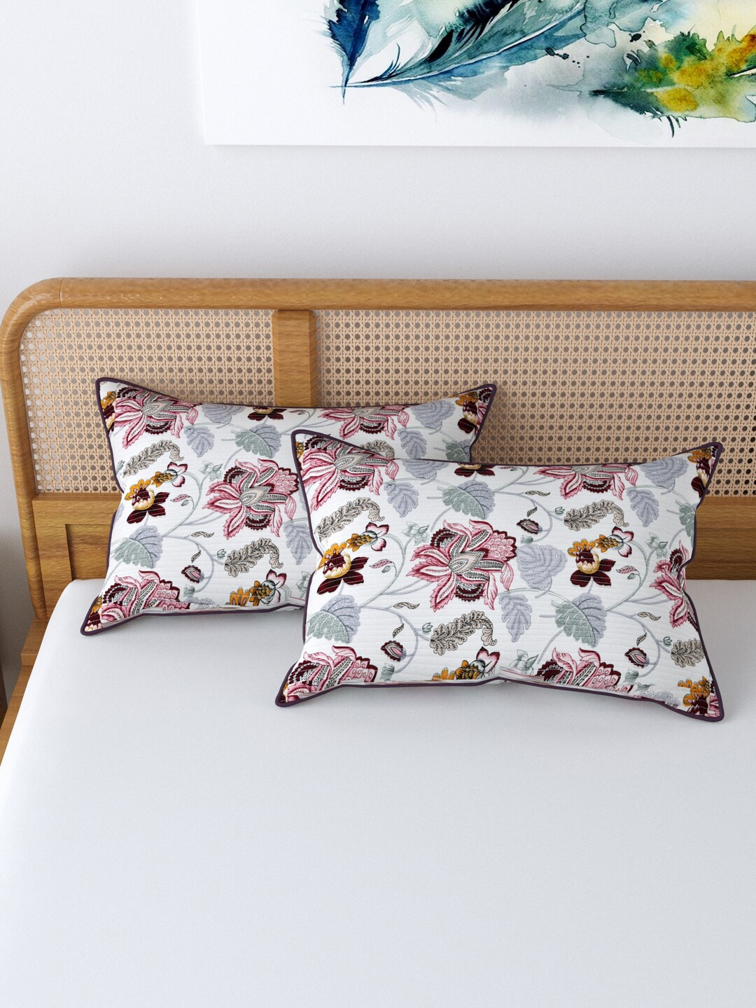 

Clasiko Set Of 2 Pink Printed 250 TC Cotton Pillow Covers