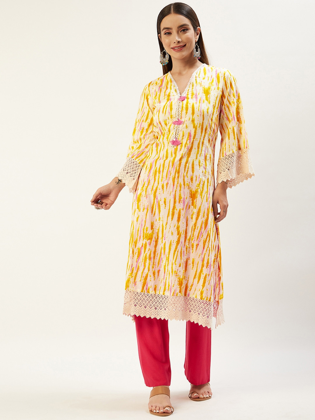 

Jaipur Morni Women Off White & Mustard Yellow Printed Pure Cotton Flared Sleeves Kurta