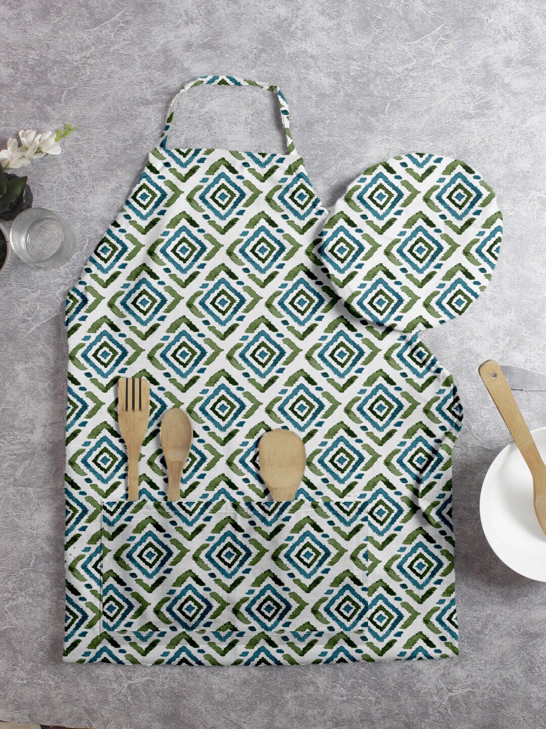 

HOUZZCODE Green & White Printed Apron With Cap