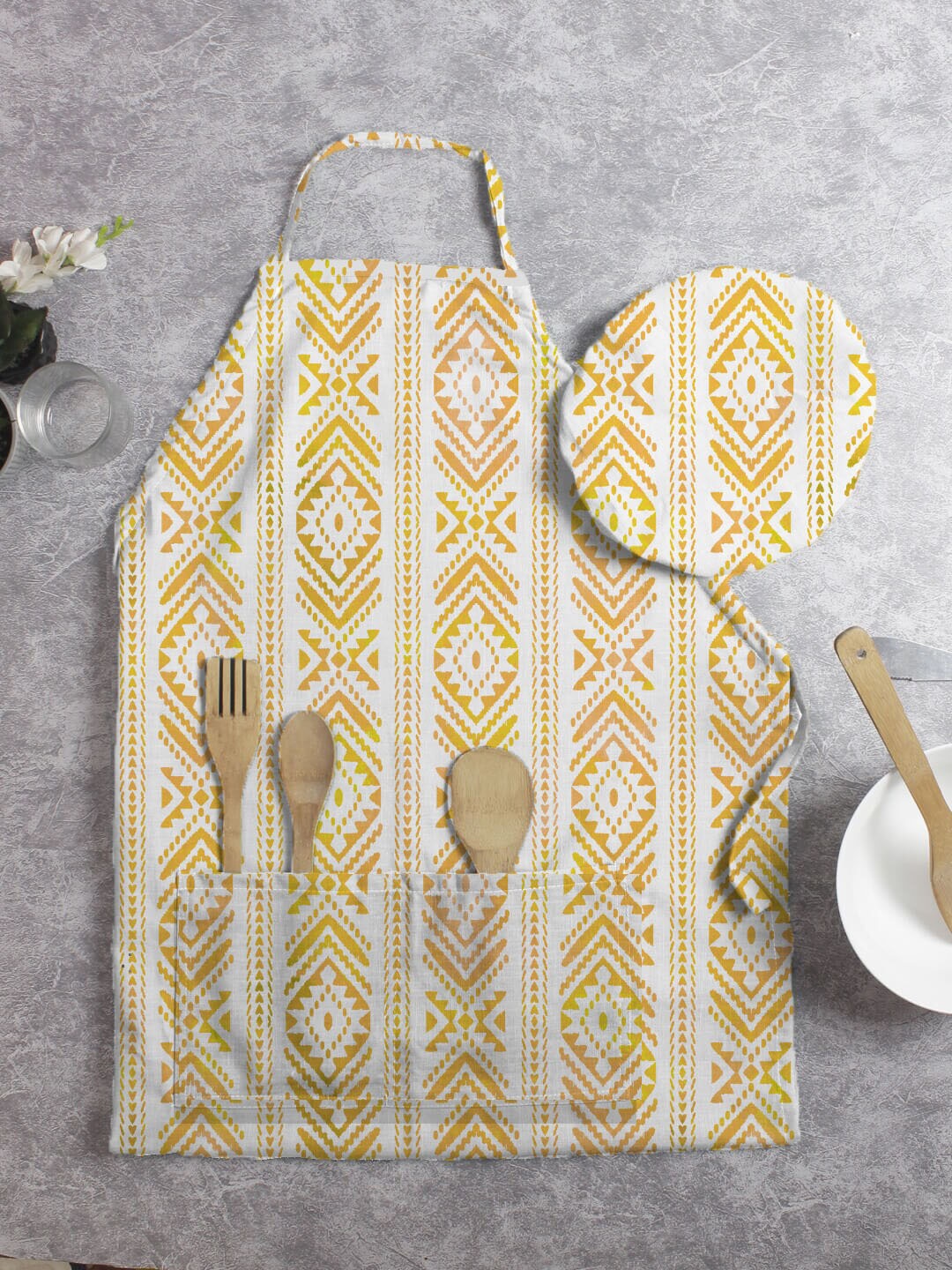 

HOUZZCODE Yellow & White Printed Apron With Cap