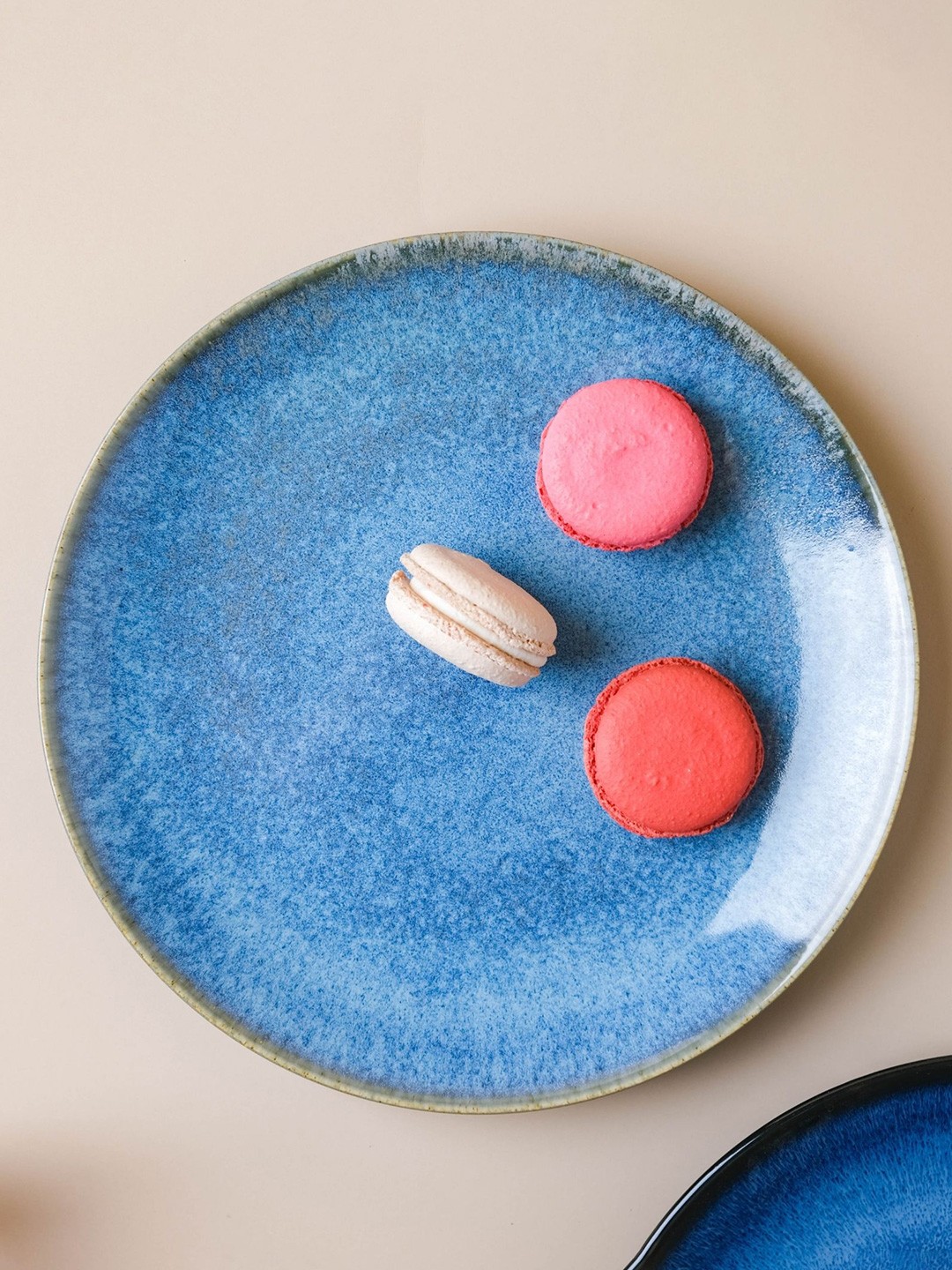 

Nestasia Blue Glossy Ceramic Dinner Plate