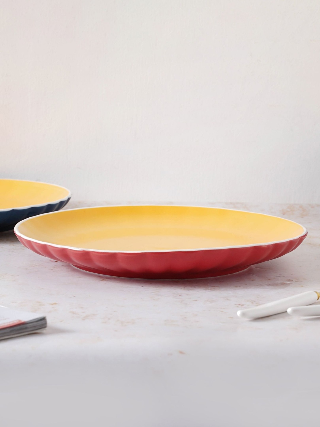 

Nestasia Red & Yellow Textured Ceramic Glossy Chrome Dinner Plate