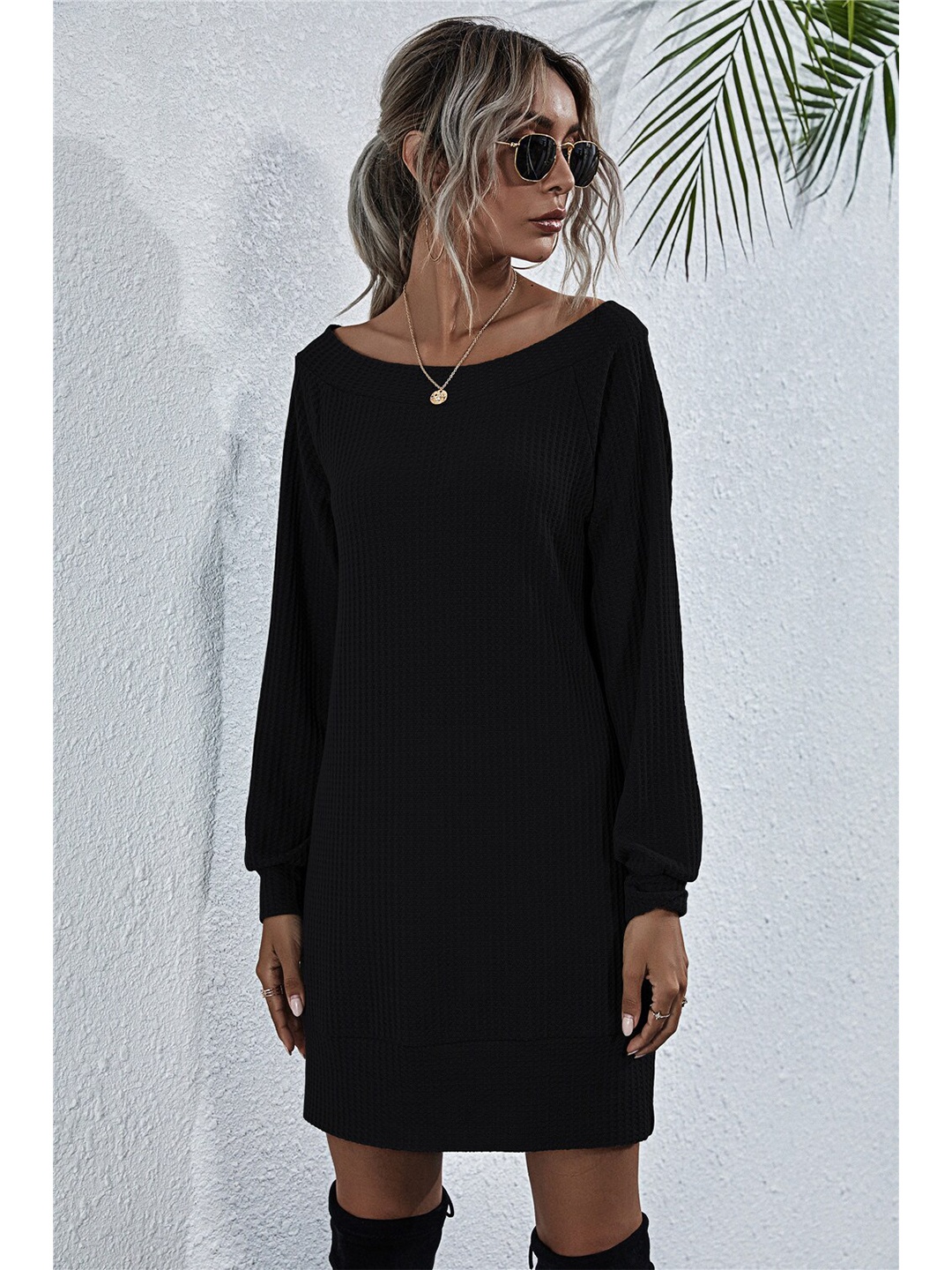 

BoStreet Women Black Solid Sheath Dress