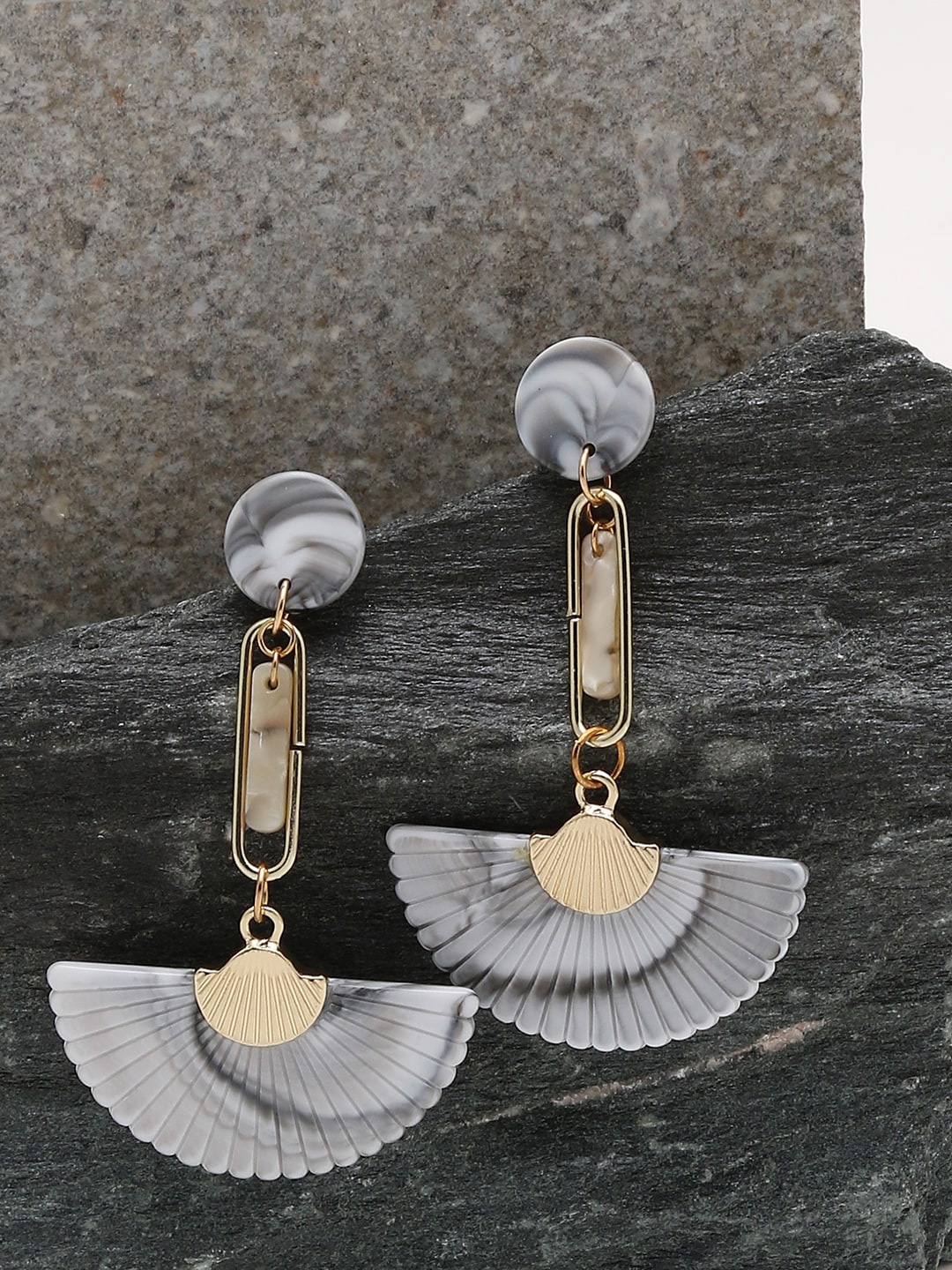 

SOHI Grey & Gold-Toned Contemporary Drop Earrings