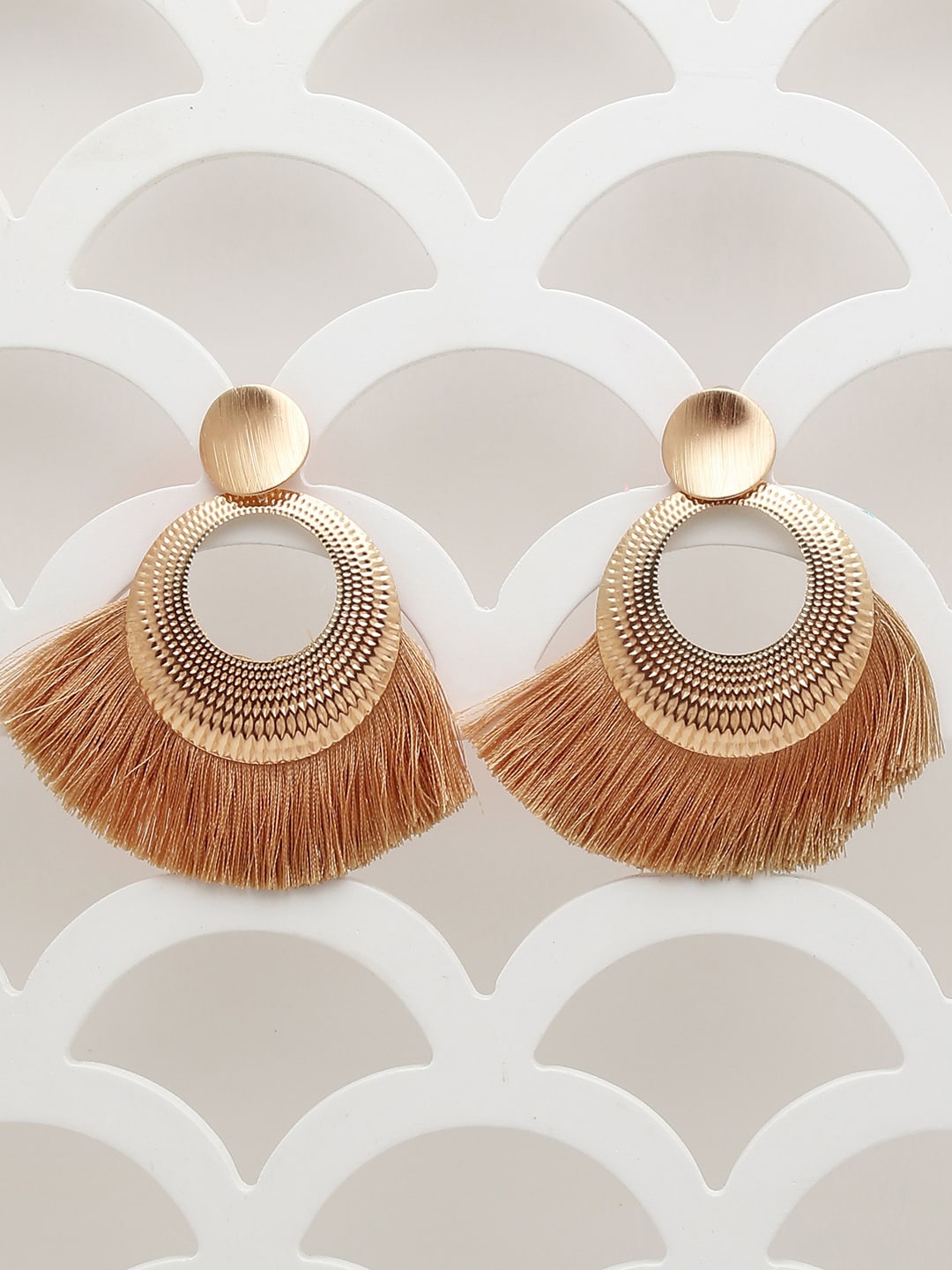 

SOHI Brown Contemporary Drop Earrings