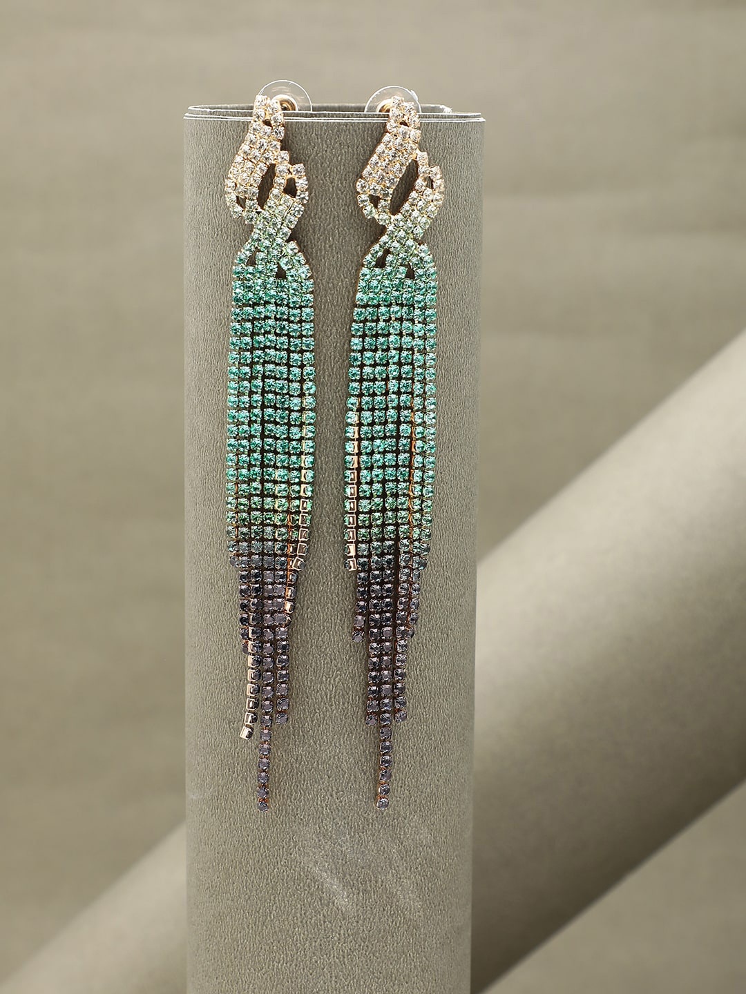 

SOHI Green Contemporary Drop Earrings