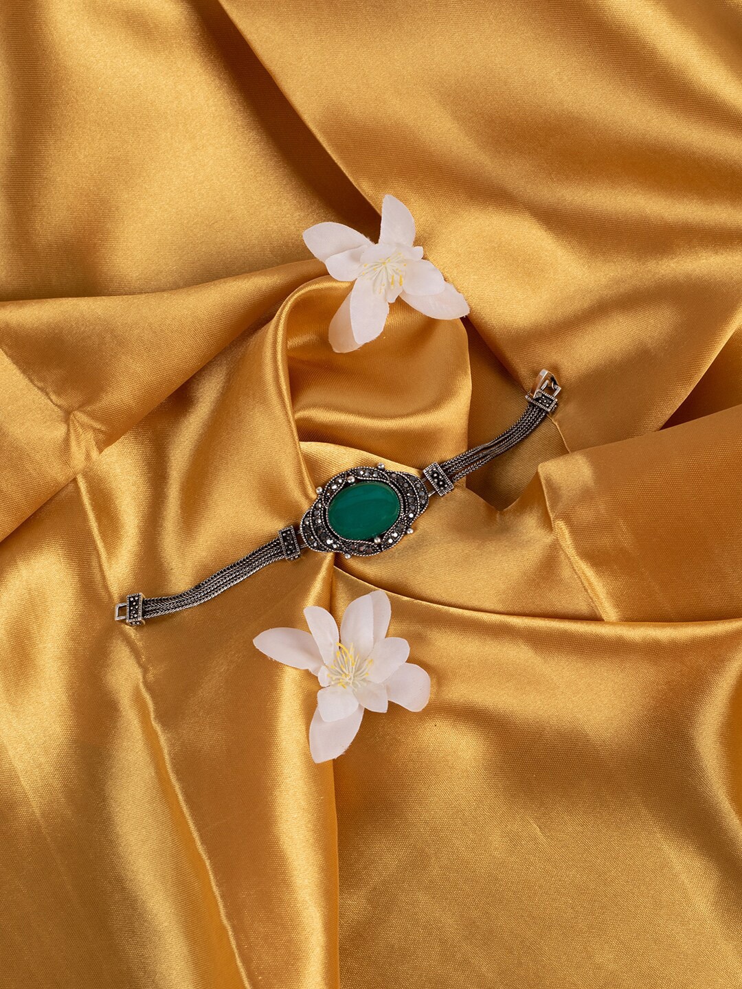 

SOHI Women Green Gold-Plated Link Bracelet