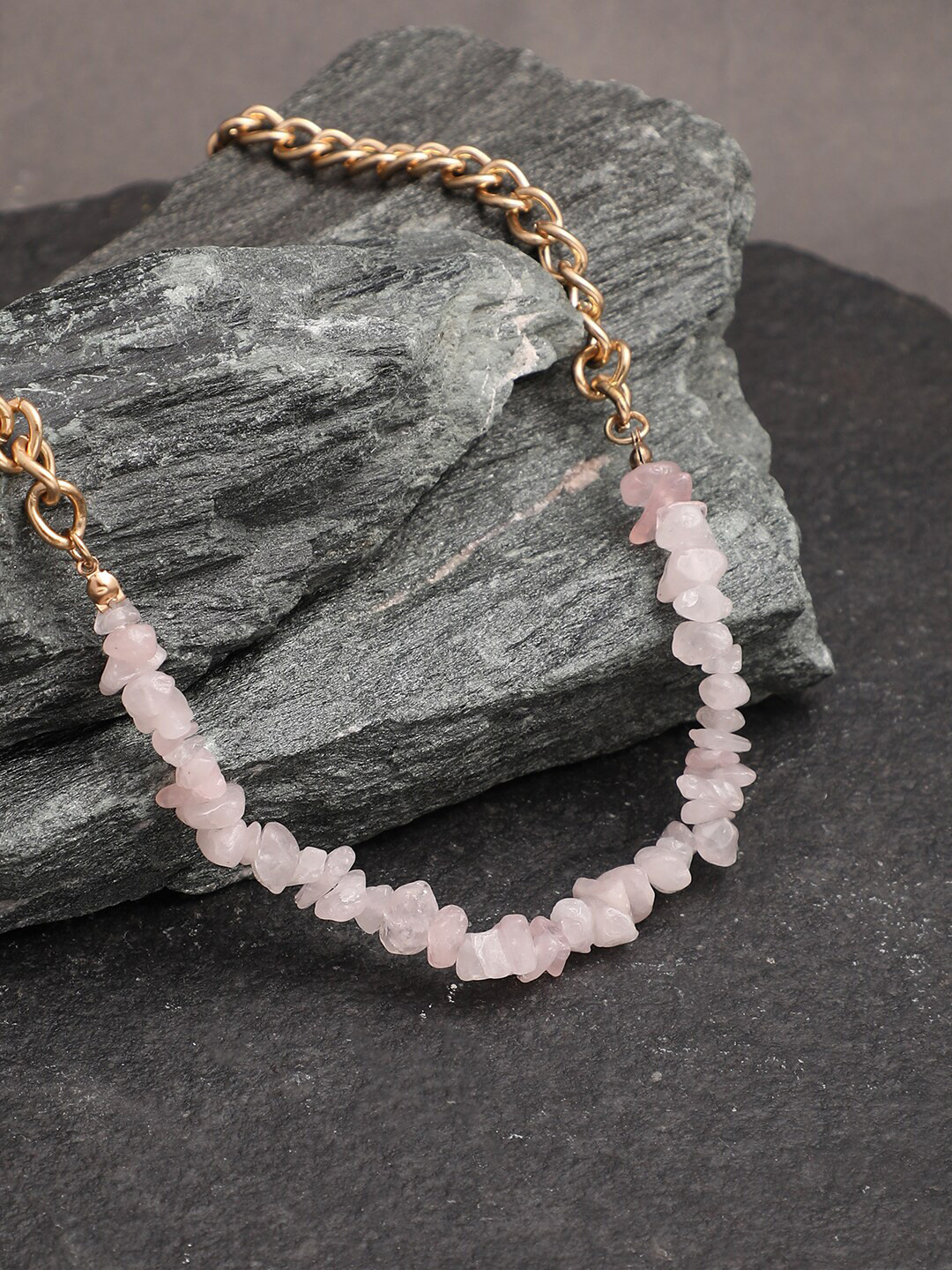 

SOHI Gold-Toned & Cream-Coloured Gold-Plated Necklace