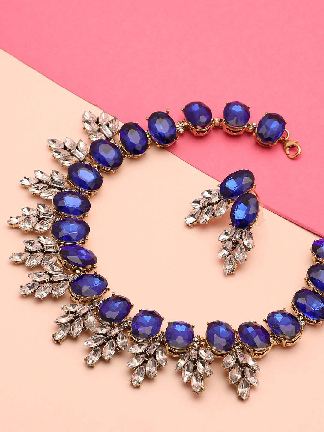 

SOHI Gold-Plated Blue & White Stone Studded Jewellery Set