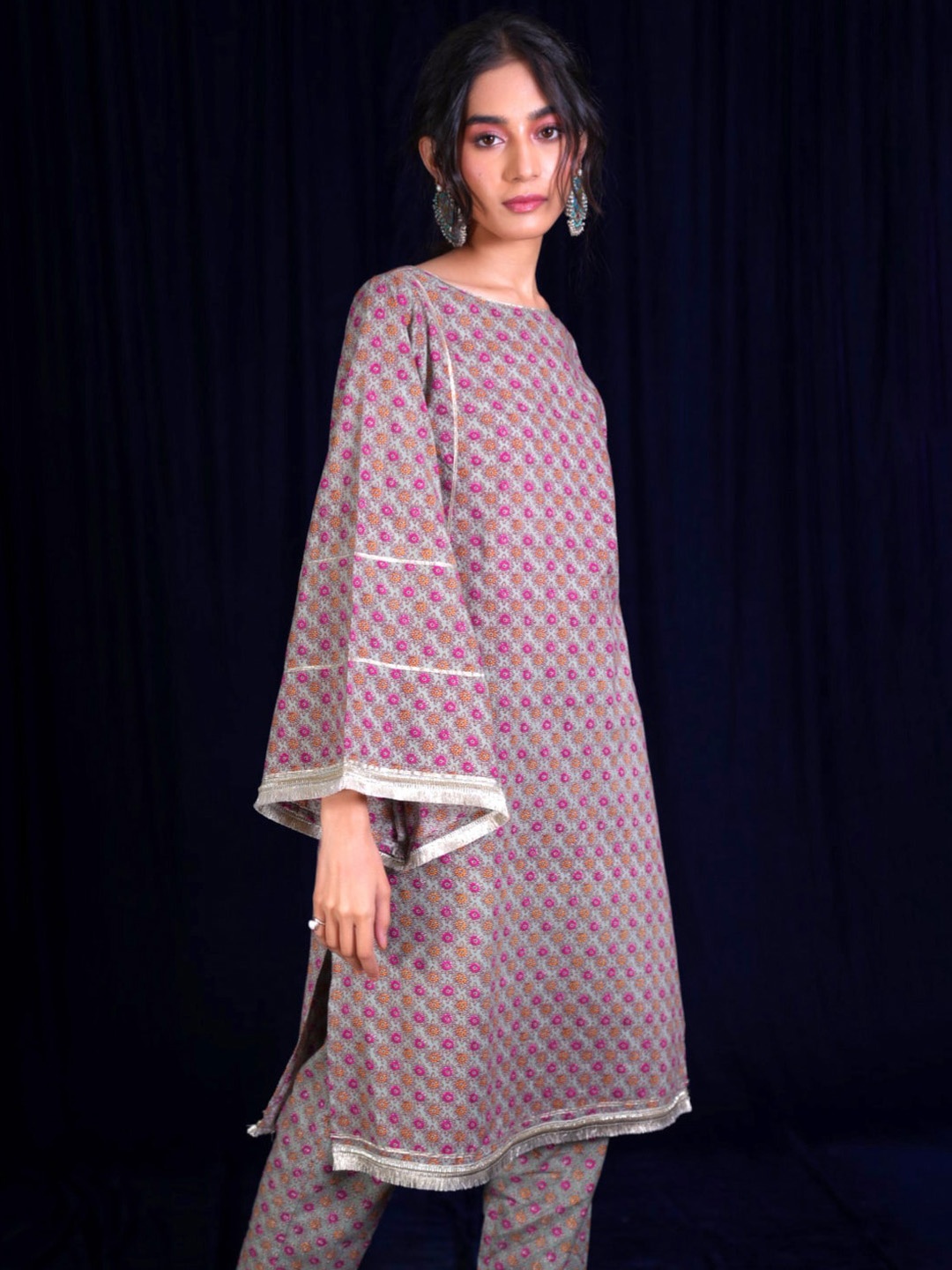 

Alaya By Stage3 Women Green Geometric Flared Sleeves Kurta