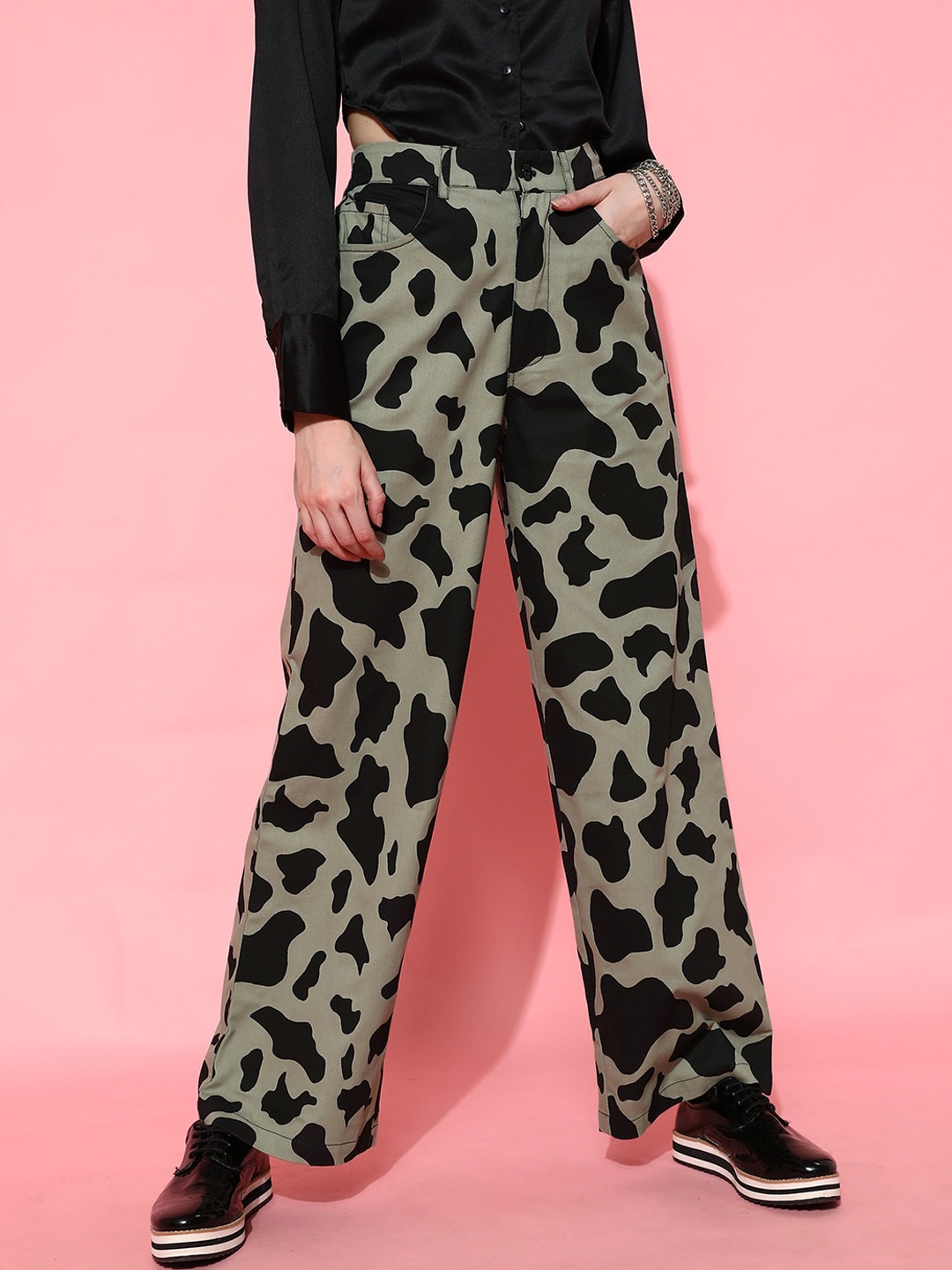 

STREET 9 Women Gorgeous Green Animal Printed Trousers