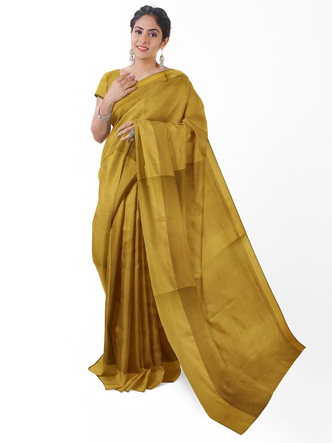 

SAADHVI Gold-Toned Zari Silk Cotton Ready to Wear Sungudi Saree