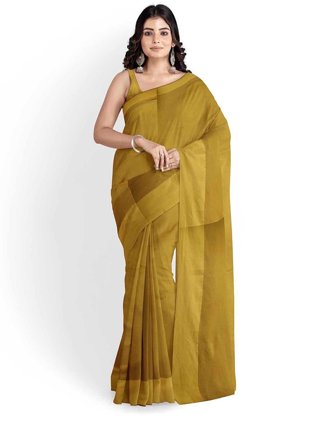 

SAADHVI Gold-Toned Silk Cotton Ready to Wear Sungudi Saree