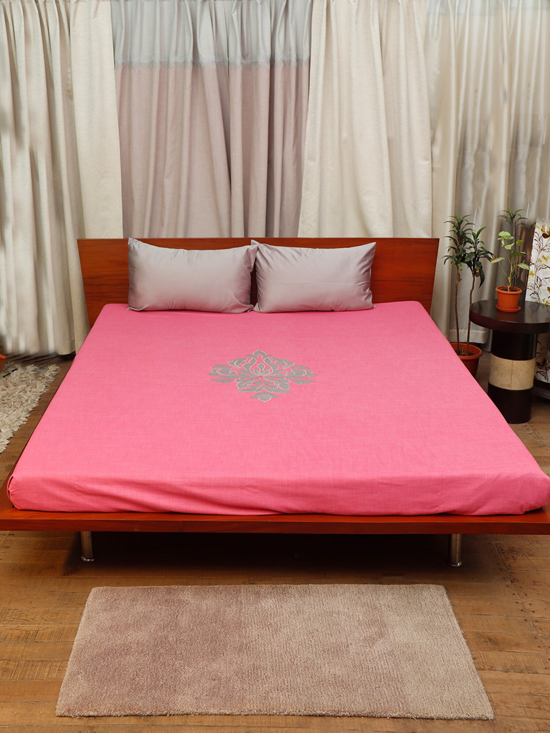 

ZEBA Pink & Grey Embroidered Double King Bed Cover With 2 Pillow Covers
