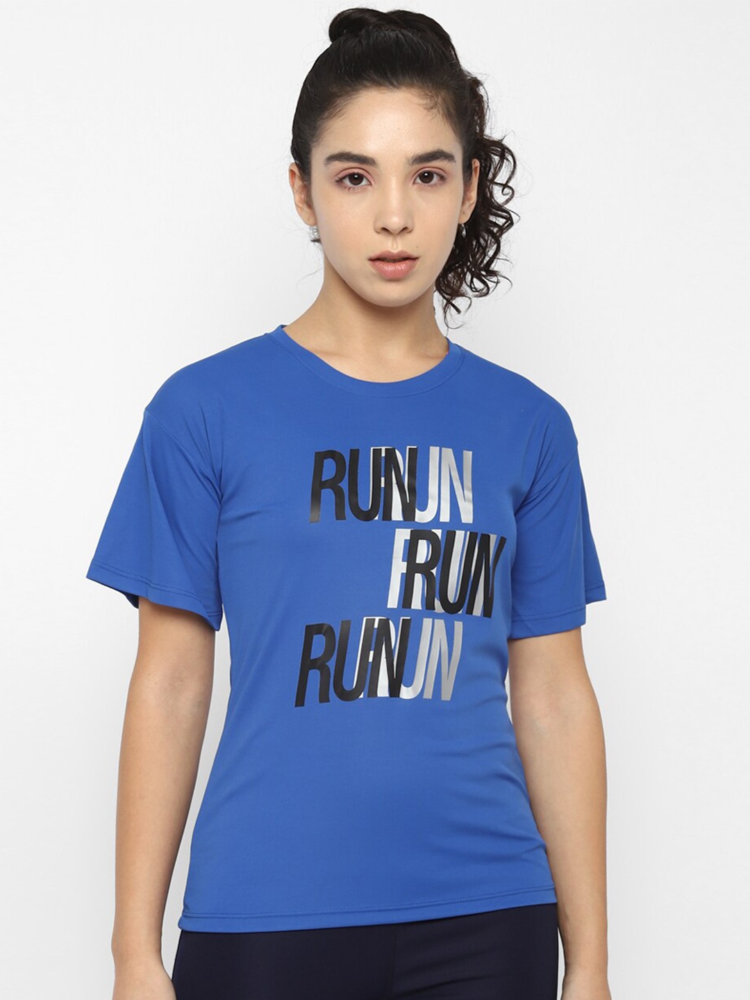 

OFF LIMITS Women Blue Typography Printed Slim Fit T-shirt