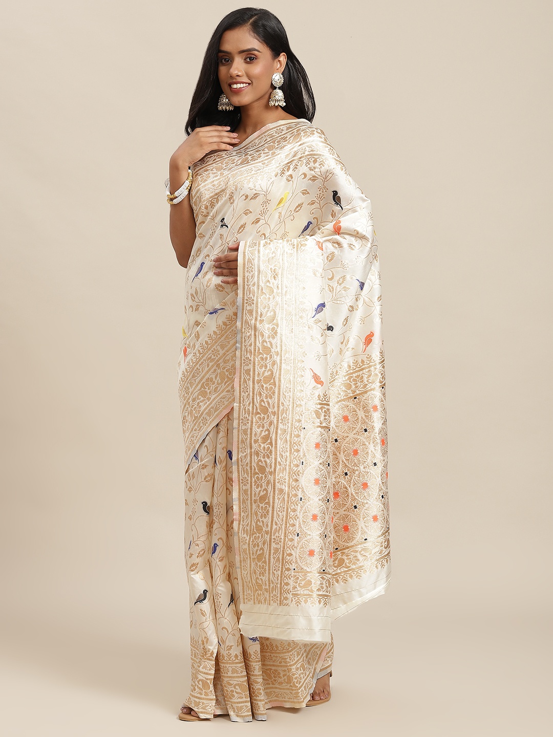 

SHOPGARB Off White & Golden Ethnic Motifs Zari Woven Design Banarasi Saree