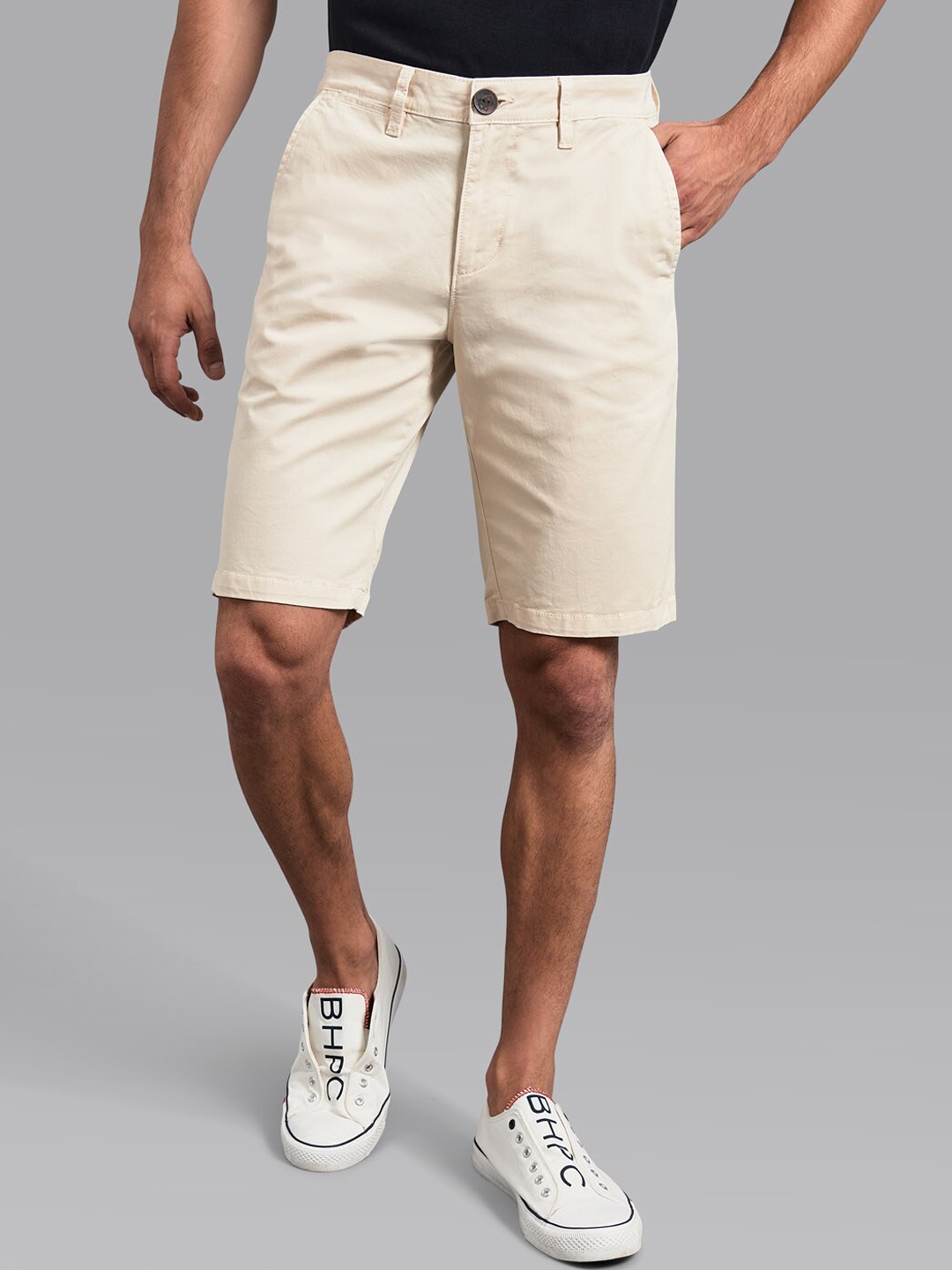 

Beverly Hills Polo Club Men Beige Slim Fit Chino Shorts