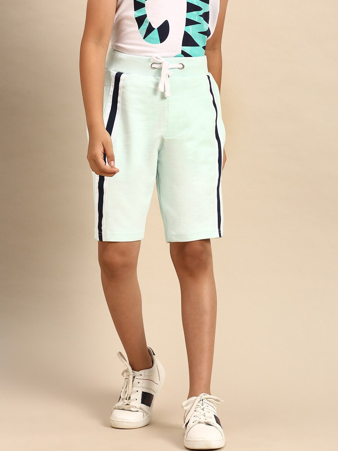 

PIPIN Boys Mint Knit Bottom Placement Print Cotton Shorts, Blue
