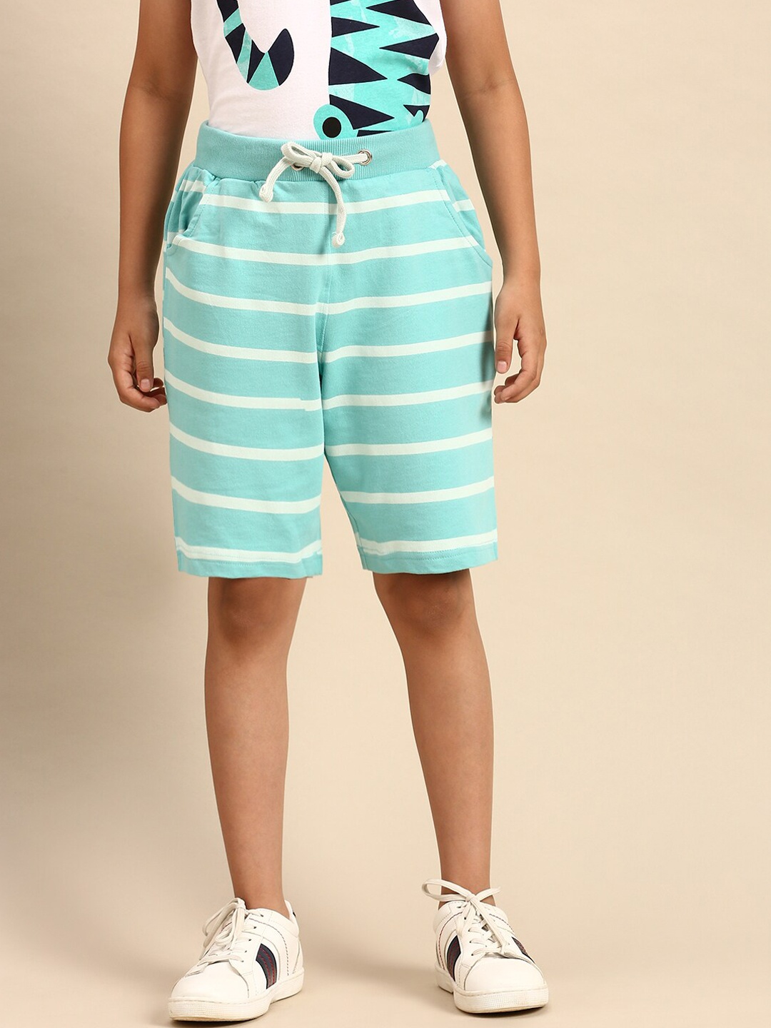 

PIPIN Boys Blue Striped Pure Cotton Shorts