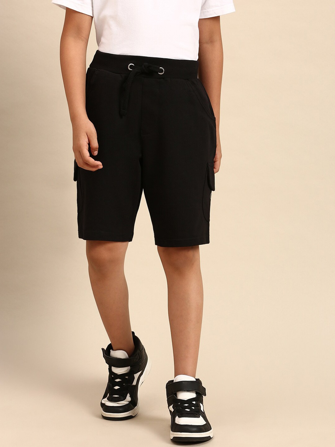 

PIPIN Boys Black PIPIN Pure Cotton Cargo Shorts