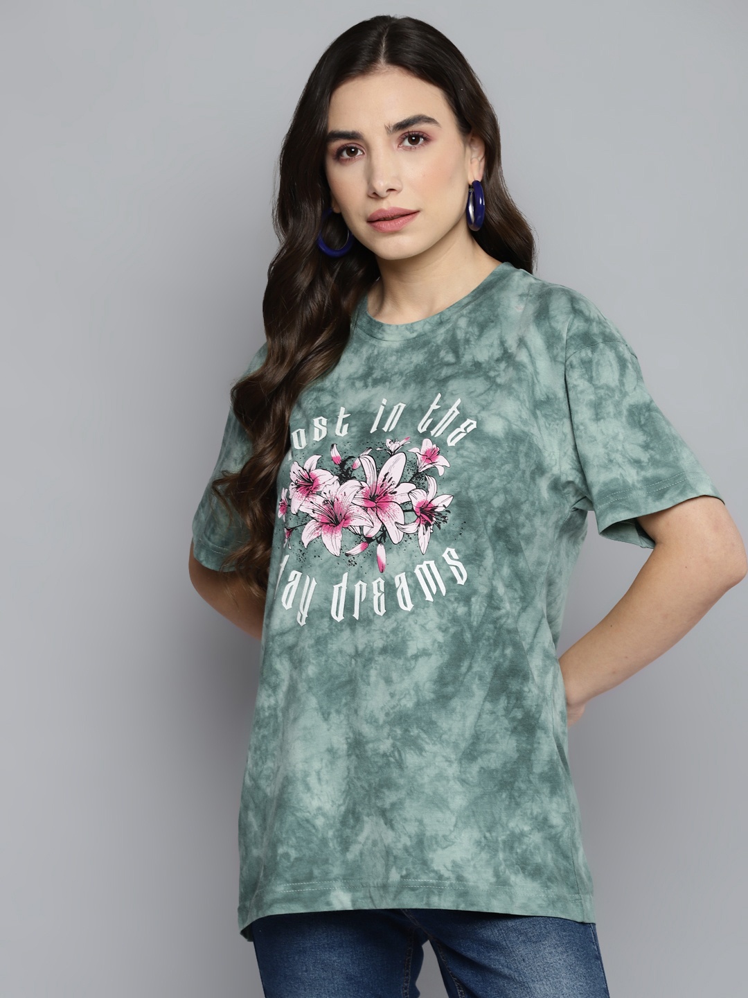 

VividArtsy Women Green Tie and Dye Printed Pure Cotton T-shirt