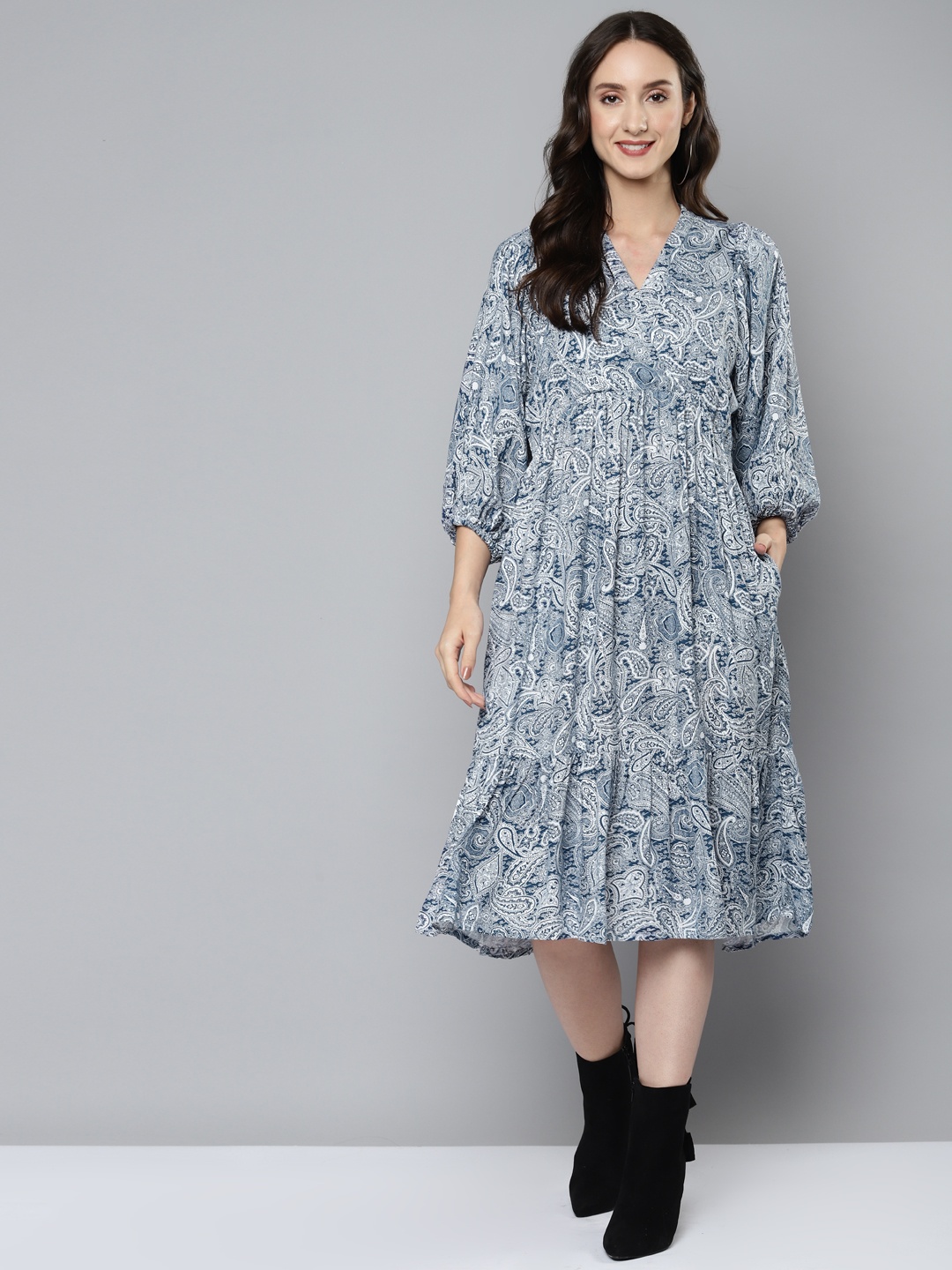 

Femella Blue Paisley Printed Midi Tiered Dress