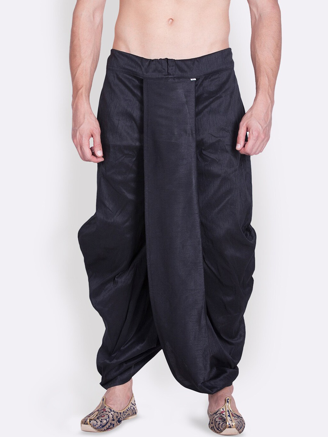

Sanwara Men Black Solid Dhotis